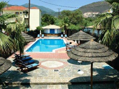 Santa Maura Aparthotel นีดรี ภายนอก รูปภาพ
