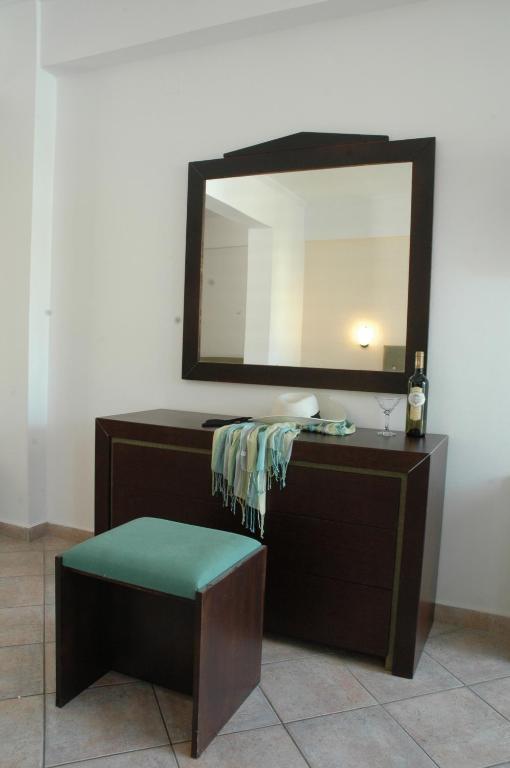 Santa Maura Aparthotel นีดรี ห้อง รูปภาพ